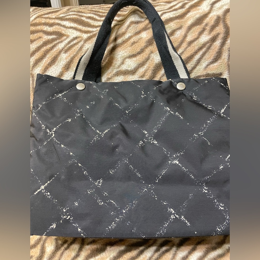 Chanel Tote Bag - Picture 3 of 9